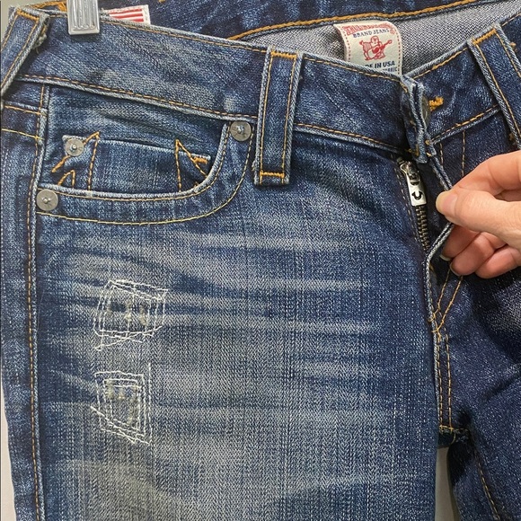 True Religion Women's Johnny Blue Low Rise Straight Leg Jeans NWT Size 28 - Picture 3 of 15
